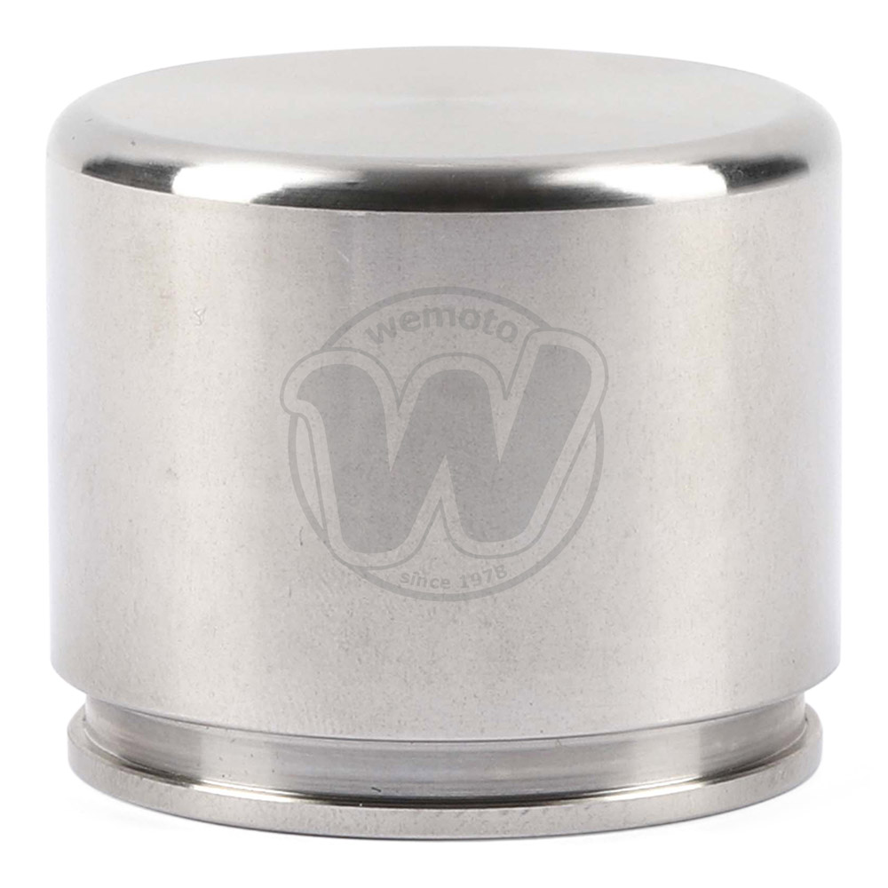 0NV8444_ag6169 three.jpg